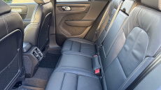 Volvo XC40 2.0 B4P Ultra Dark 5dr Auto Petrol Estate